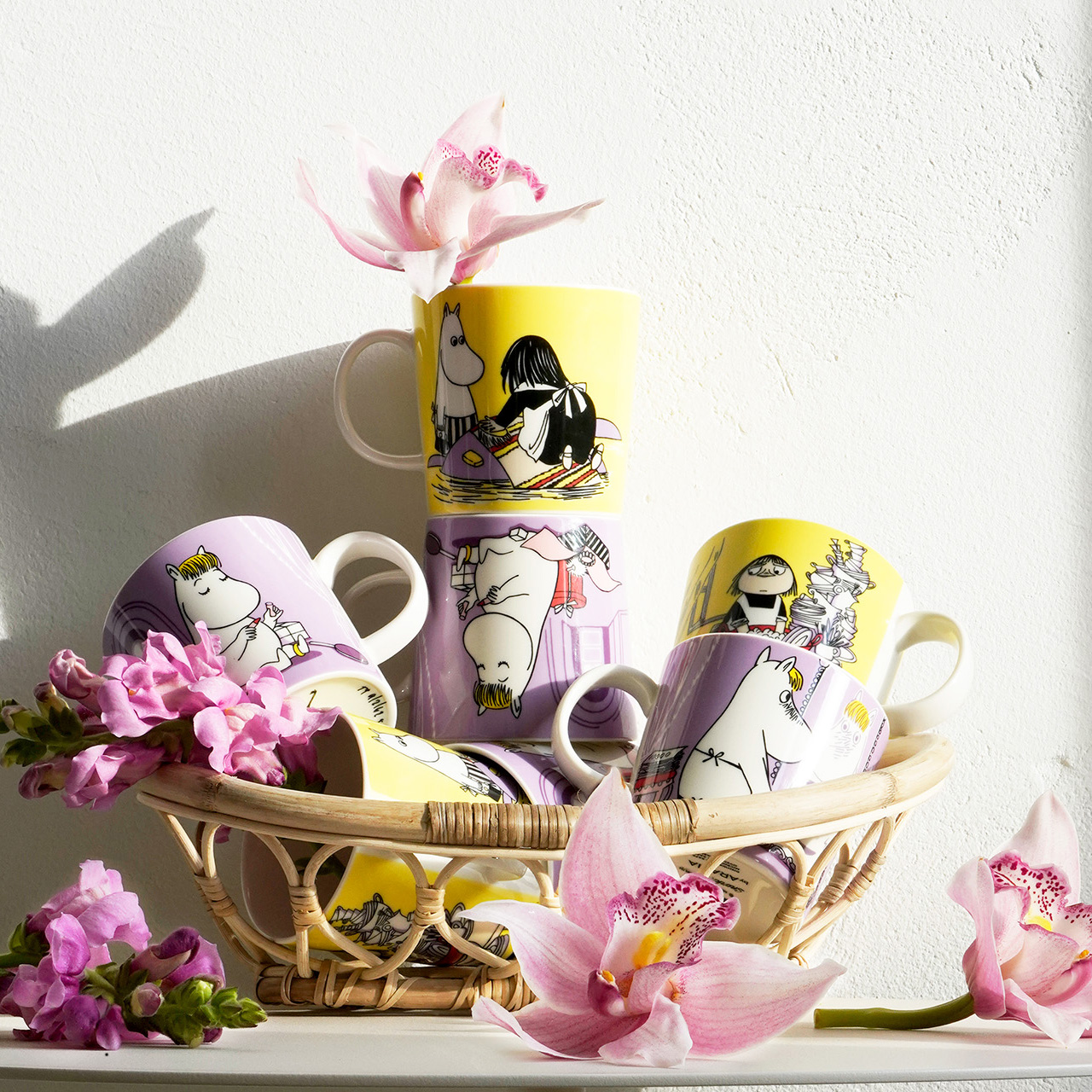 1052344_Moomin-moomin-mug-03L-misabel-yellow_04.jpg