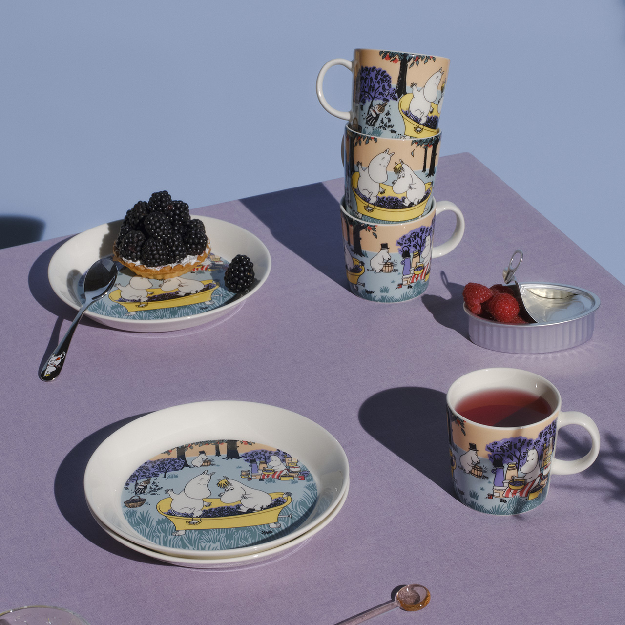 1069422_Moomin_plate_19cm_Berry_Season_2.jpg