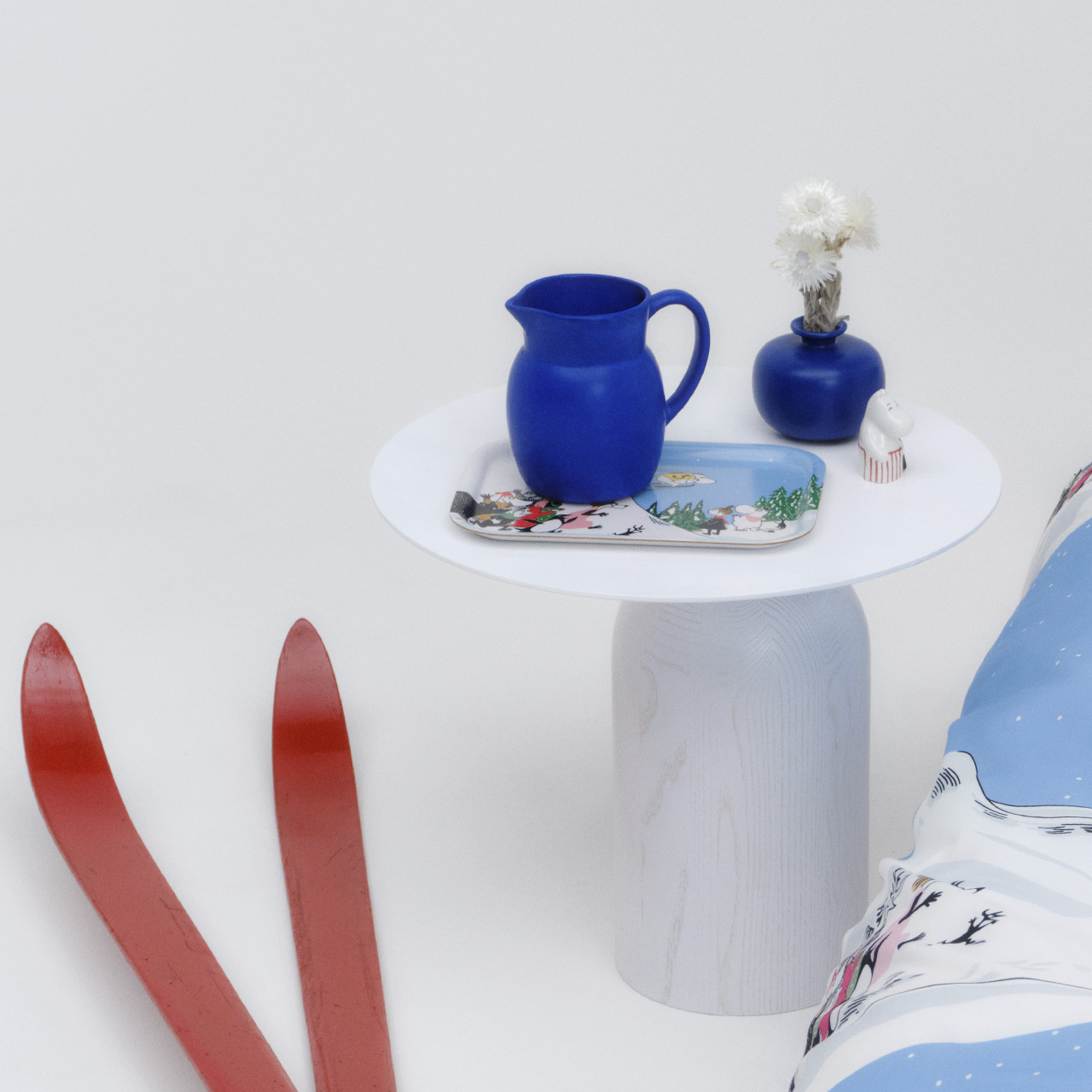 1074791_Moomin_kitchen_twl_50x70_Ski_Jumping_3.jpg