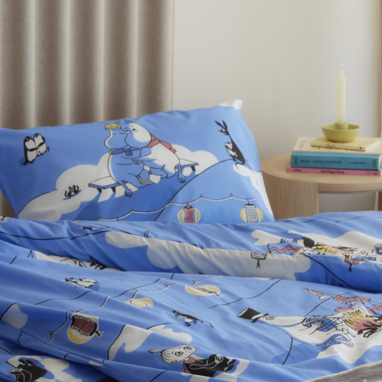 1075631_Moomin_bedset_bonfire_2.jpg