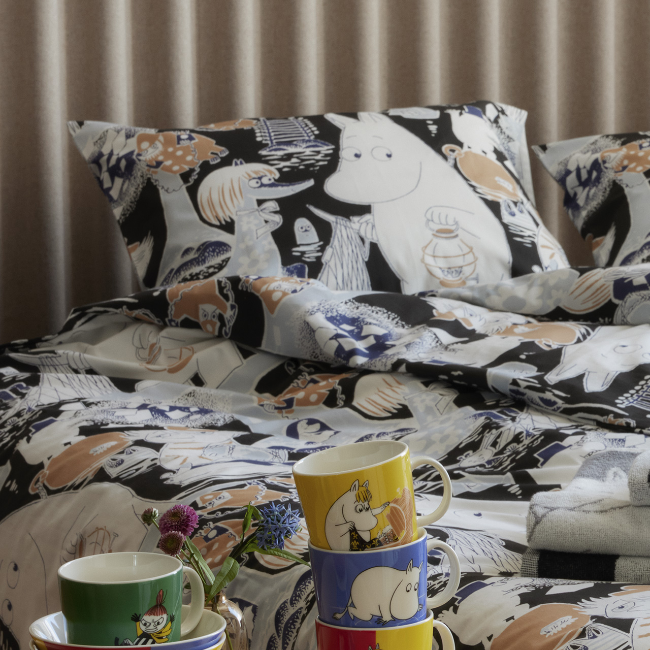 1075890_Moomin_pillowcase_2pcs_comic_strip_2.jpg