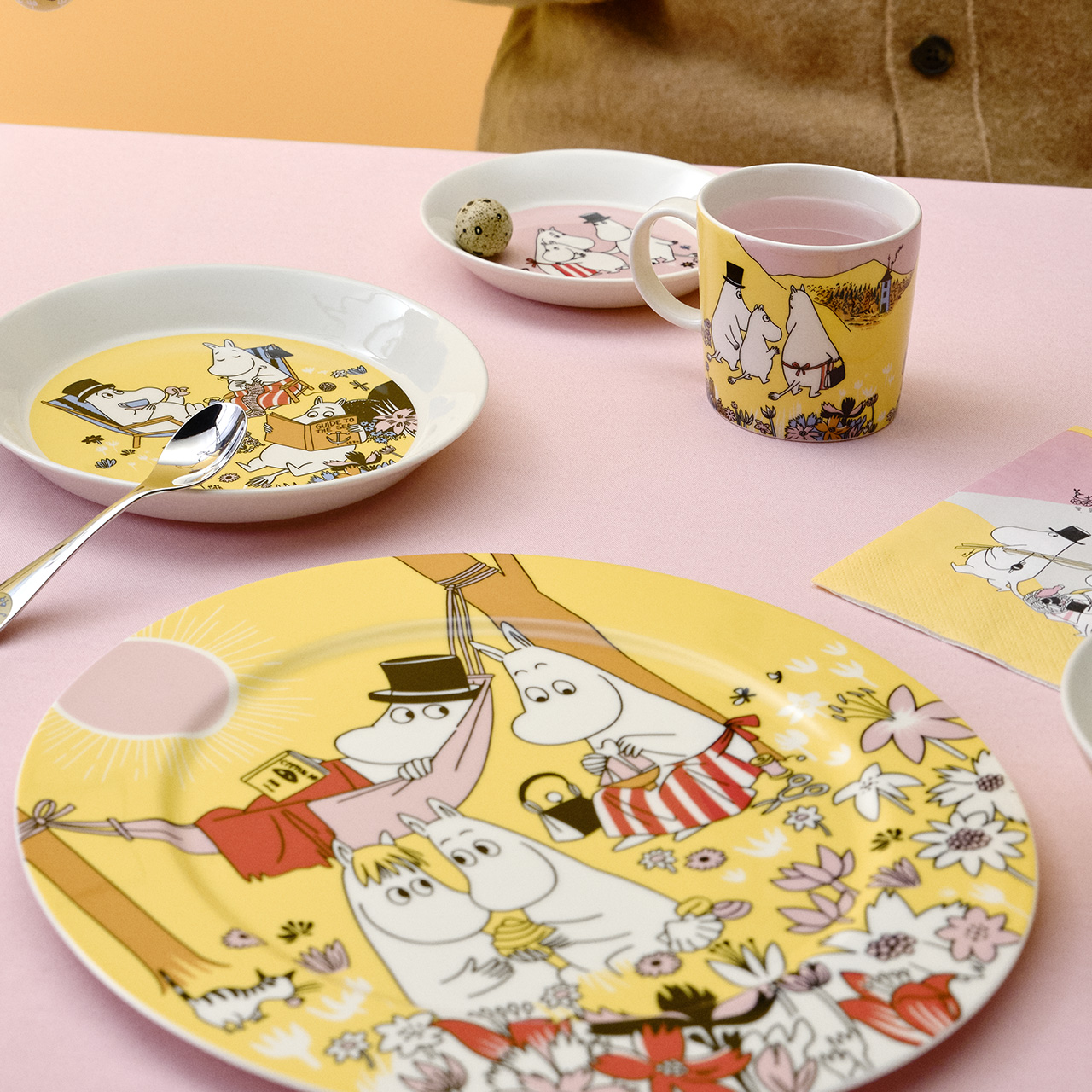 1078811_Moomin serving plate 30cm Family Time y._3.jpg
