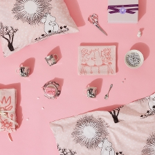 1072616_Moomin_bedset_140x200_Love_3.jpg