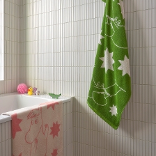 1074754_Moomin_b.towel_70x140_Stars_pink_2.jpg