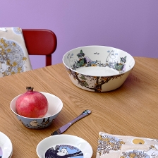 1076284_Moomin_serving_bowl_23cm_Friends_Forever_5.jpg