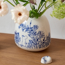 _1079680_ Moomin vase 153x144mm HARU_1_lifestyle.jpg