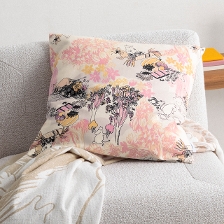 1080035_Moomin_c.cover_pink_50x50_GOTS_lifestyle.jpg